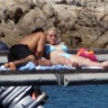 Eleonora Berlusconi e Guy Binns al mare