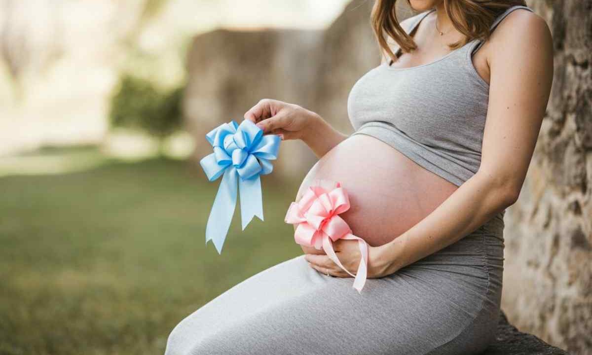 la forma della pancia e l'indicazione del sesso del nascituro